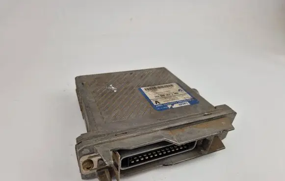 Renault Megane II Engine control unit/module 7700868321 7700103515A 3085430002