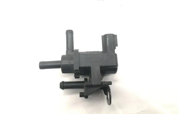 Toyota Corolla E120 E130 Turbo solenoid valve 9008091231
