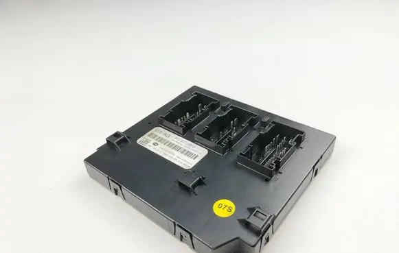 Audi A3 S3 8P Comfort/convenience module 8P0907063G