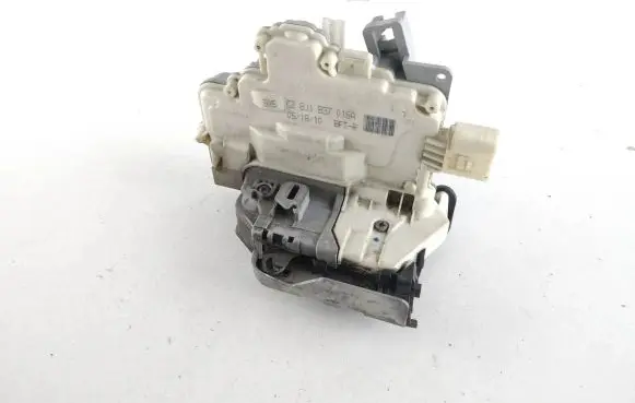 Porsche Cayenne (92A) Front door lock 8J1837016A