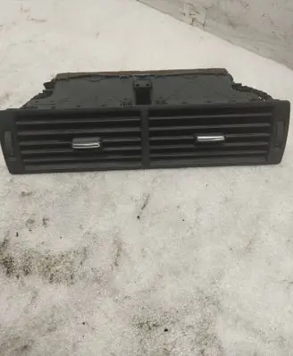 Audi A4 S4 B7 8E 8H Dash center air vent grill 8E0820951H