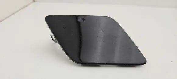 BMW 5 G30 G31 G38 Front tow hook cap/cover 15067010