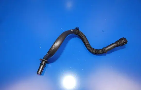 Toyota Verso Breather hose sensor 