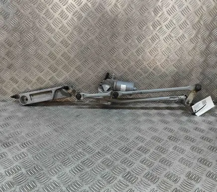 Front wiper linkage and motor