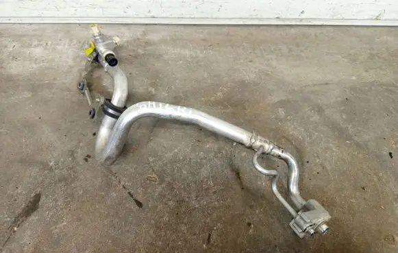 Maserati Ghibli Air conditioning (A/C) pipe/hose 670007954