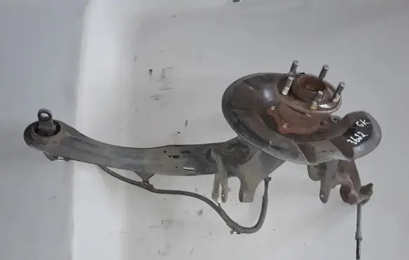 Ford Kuga II Rear wheel hub