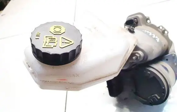 Renault Austral Brake fluid reservoir 0204864F8R