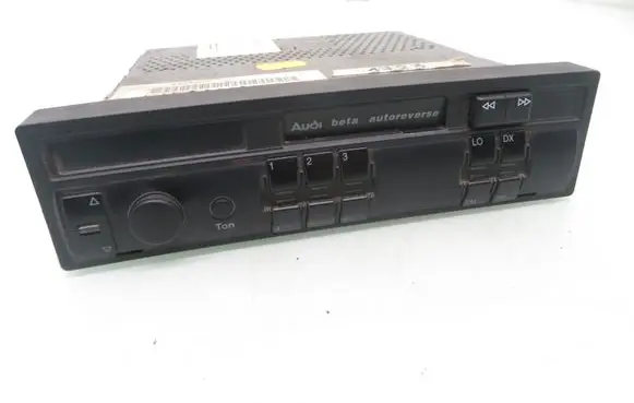 Audi A4 S4 B5 8D Radio/CD/DVD/GPS head unit 7644845380 4D0035152