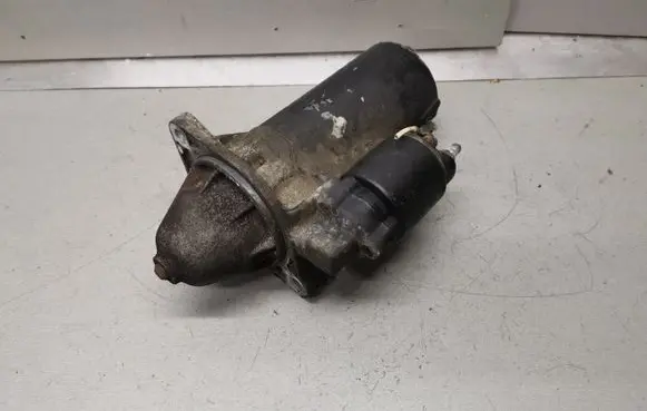 Jaguar XJ X300 Starter motor 0001110011