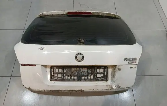 Skoda Fabia Mk2 (5J) Tailgate/trunk/boot lid