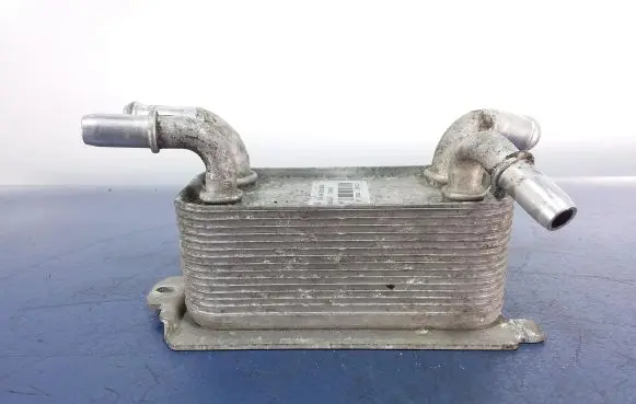 Engine oil radiator