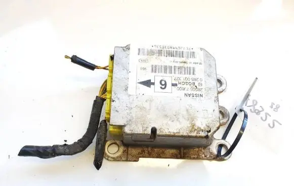 Nissan Primera Airbag control unit/module 285567j600 0285001327