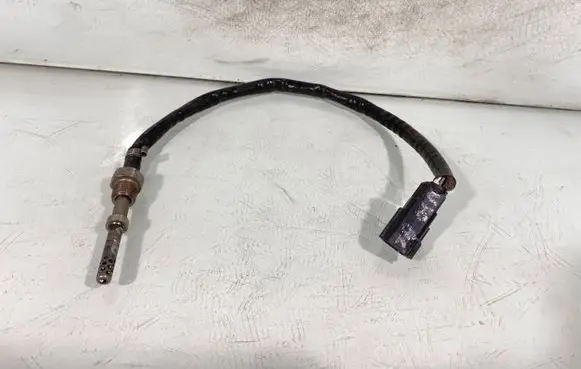 Volvo V70 Exhaust gas temperature sensor