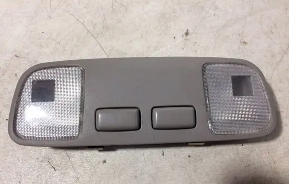 Lexus IS 200-300 Front seat light