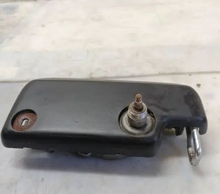 Honda CR-V Rear window wiper motor 34311581