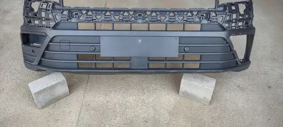 Volkswagen Crafter Front bumper 7C0807221