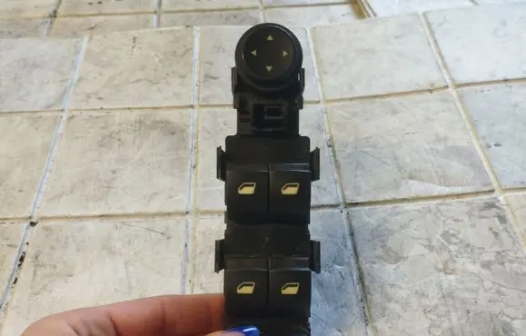 Peugeot 307 Electric window control switch
