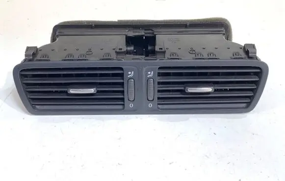 Volkswagen PASSAT B6 Dashboard side air vent grill/cover trim 3C1819728E