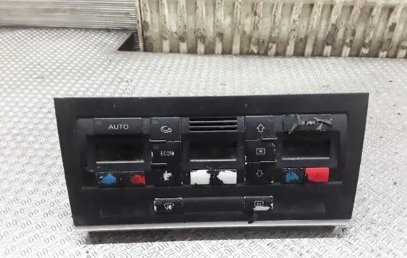 Audi A4 S4 B6 8E 8H Climate control unit 8E0820043H