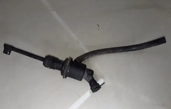 Clutch master cylinder