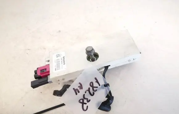 Antenna control unit