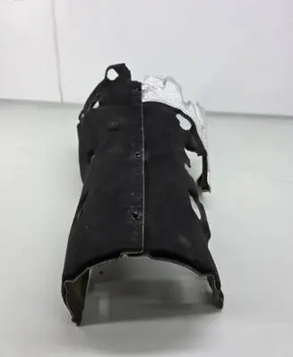 Engine bonnet/hood sound/heat insulation