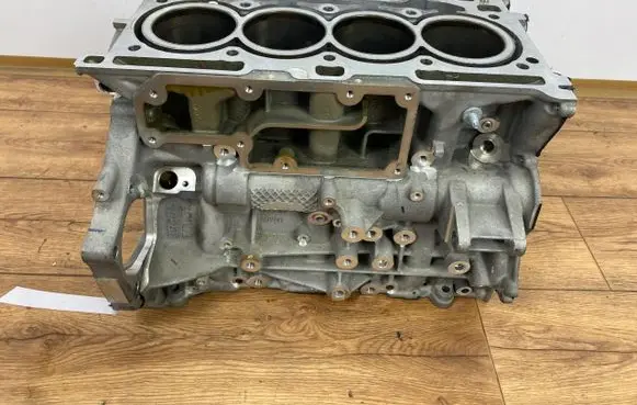 Jeep Wrangler Engine block 04893507AH