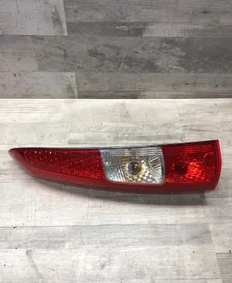 Volvo V70 Rear/tail lights 160985