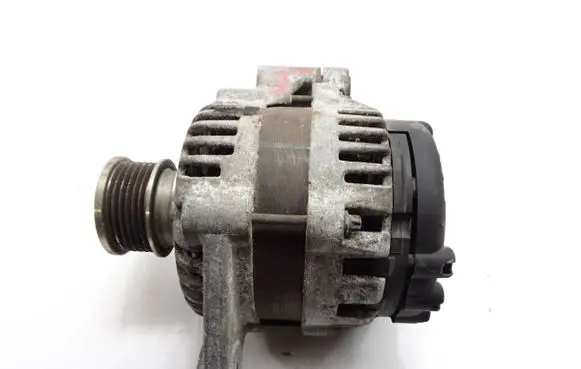 Opel Zafira C Generator/alternator 13579668 13K10 14V100A