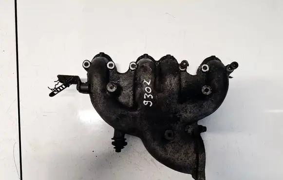 Audi A6 S6 C5 4B Intake manifold 038129713AJ