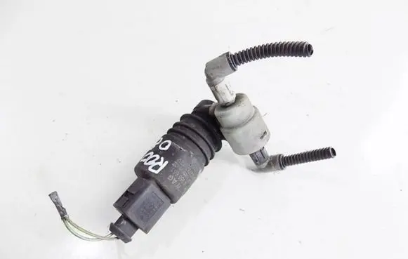 Skoda Roomster (5J) Windscreen/windshield washer pump