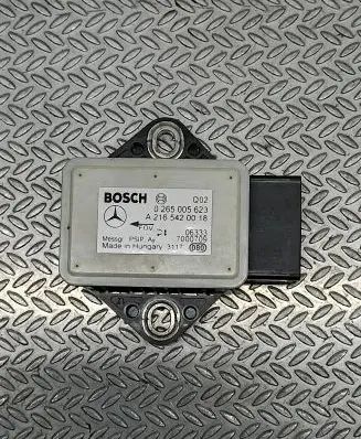 Mercedes-Benz E W211 ESP acceleration yaw rate sensor A2165420018 7000709