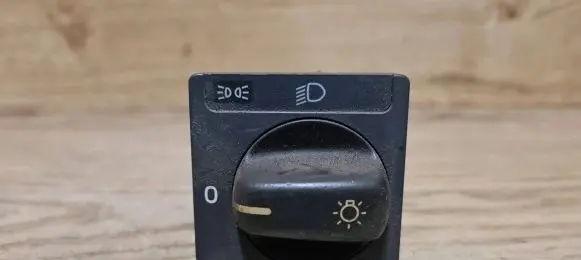 Volvo S70 V70 V70 XC Light switch 8601773