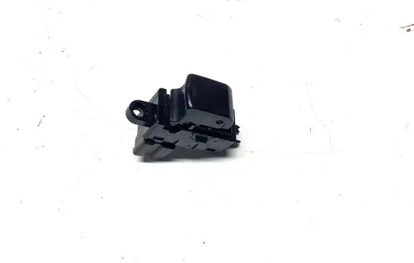 Nissan Qashqai+2 Electric window control switch 25411BR00A