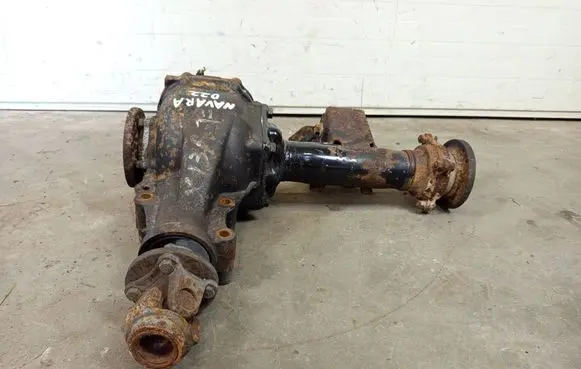 Nissan Navara D22 Front differential 3851161