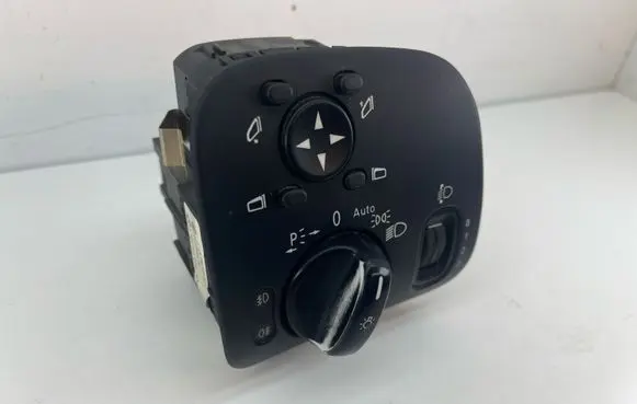 Mercedes-Benz C W203 Light switch A2035450404