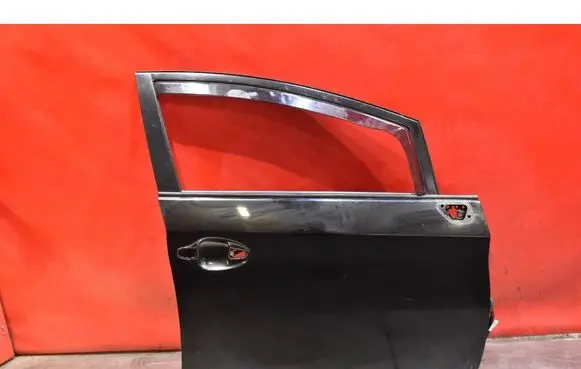 Toyota Prius+ (ZVW40) Front door 