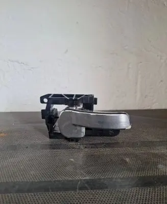 Nissan Qashqai+2 Loading door interior handle 8449 80670JDO