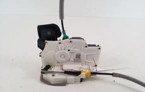 Audi A6 S6 C8 4K Rear door lock 4K0839016Q