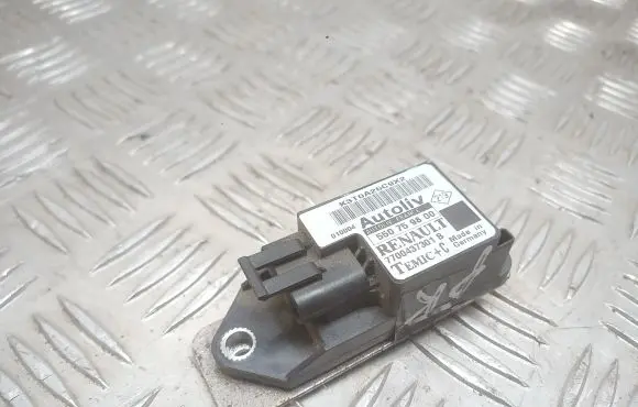 Renault Scenic I Airbag deployment crash/impact sensor 7700437301B