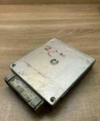 Ford Mondeo Mk III Engine control unit/module ECU E8DF12A650L1B