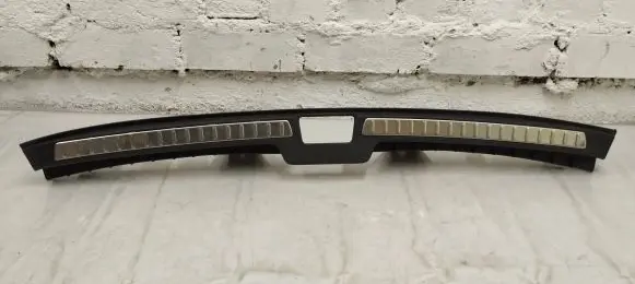 Volvo XC90 Trunk/boot sill cover protection 32239215 32239216