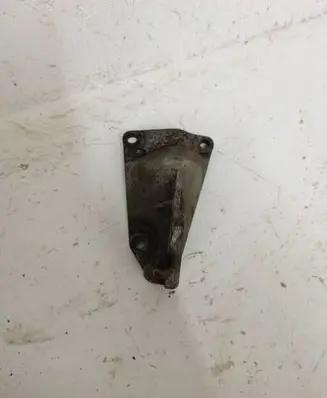 Renault Espace II Gearbox mounting bracket