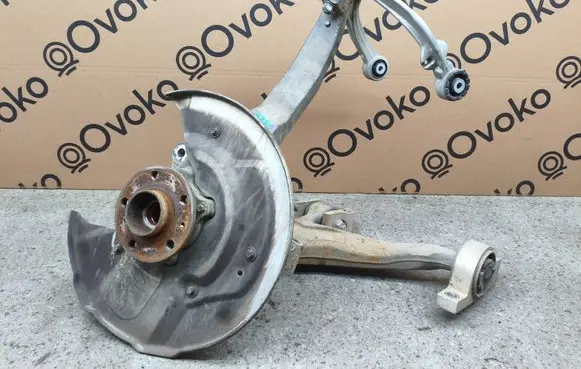 Volvo XC90 Front wheel hub spindle knuckle 