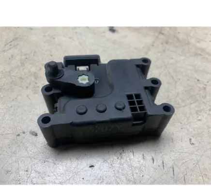 Mazda 6 Air flap motor/actuator 6207Y