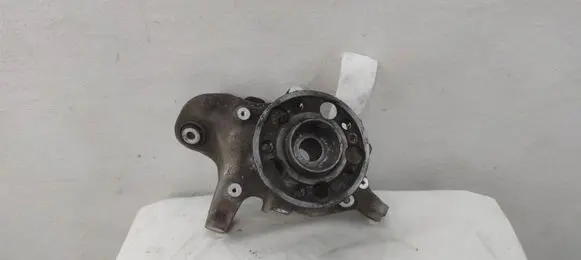 Mercedes-Benz GLC C253 Rear wheel hub A2133572600