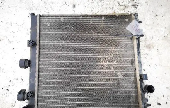 Citroen C3 Coolant radiator
