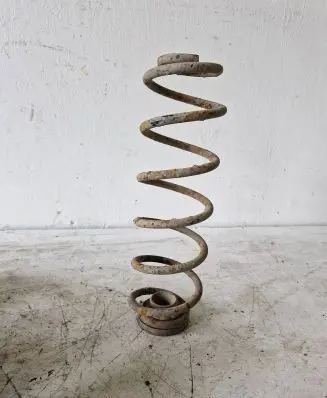 Volkswagen Golf IV Rear coil spring