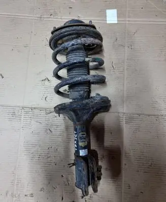 Hyundai Trajet Front shock absorber with coil spring HY046 423093JP