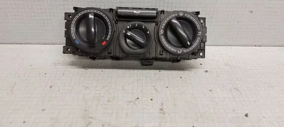 Volkswagen Transporter - Caravelle T5 Climate control unit 7H0819045A